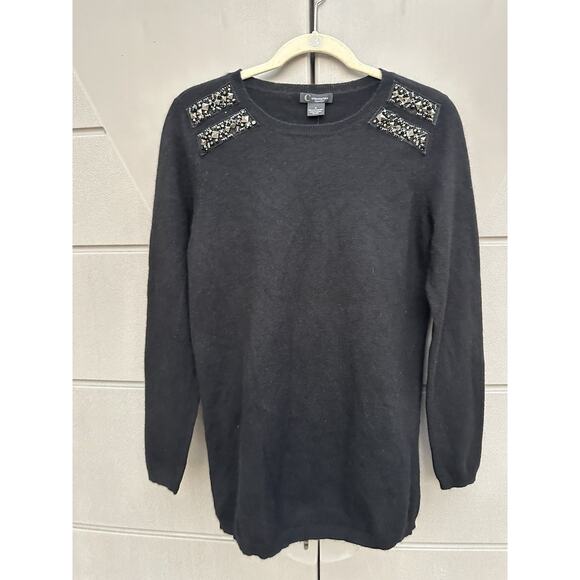C By Bloomingdale's 100% Cashmere Embellished Shoulders Sweater Sz M Black $228 - Picture 7 of 12